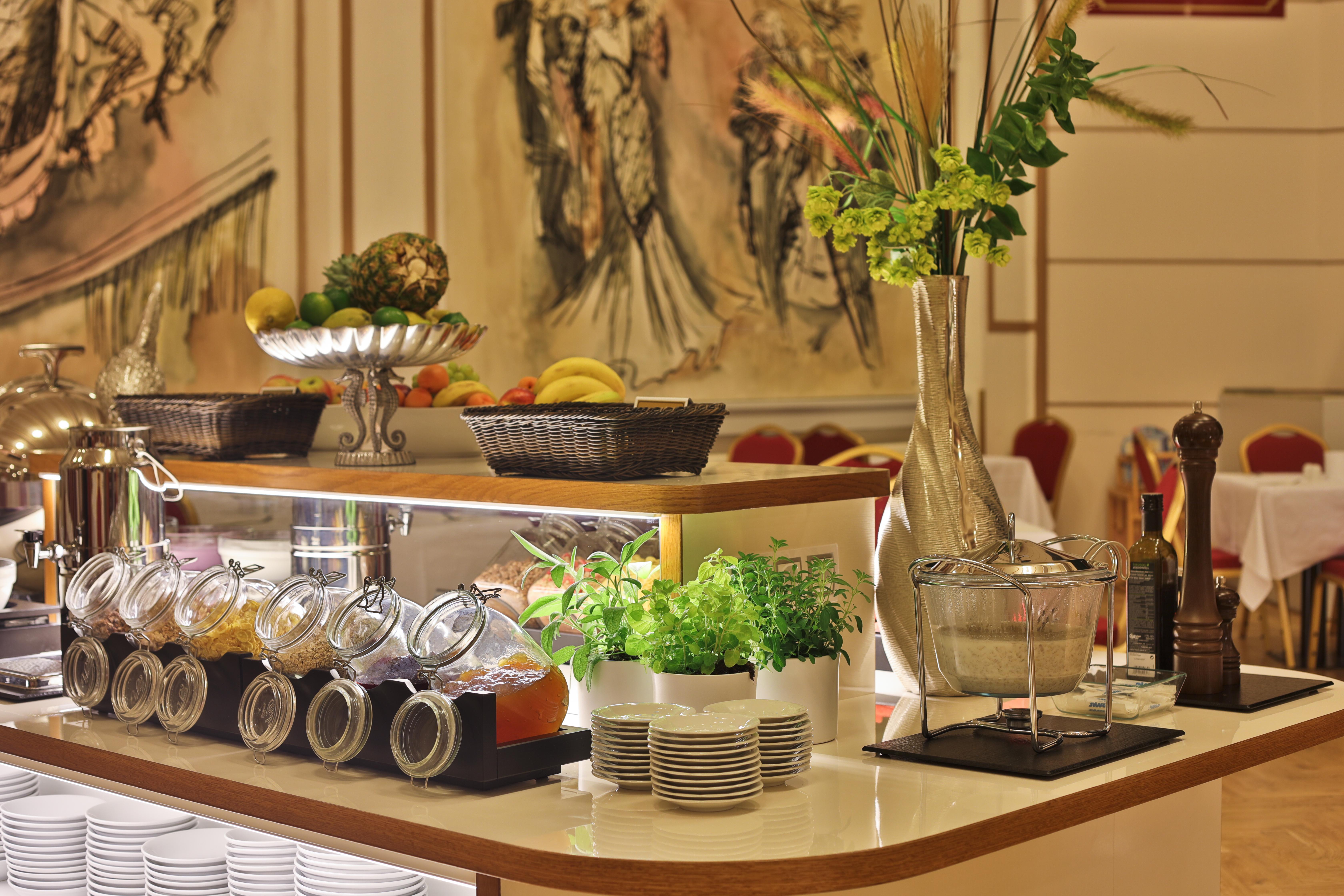 Hotel Ariston Прага Экстерьер фото