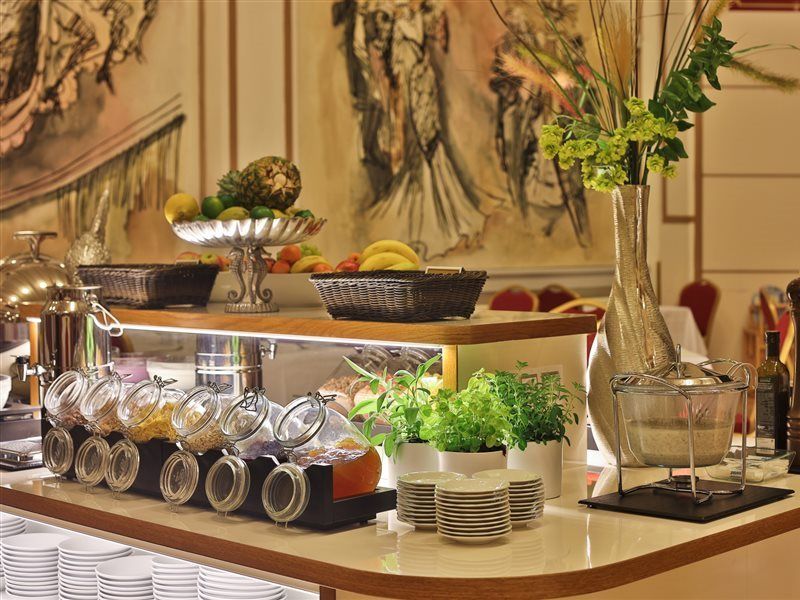 Hotel Ariston Прага Экстерьер фото